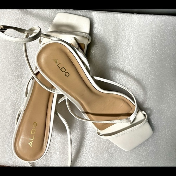 Aldo kaviel white strap sandals heel - Picture 2 of 9